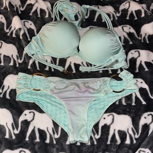 Victoria’s Secret Bombshell Bikini